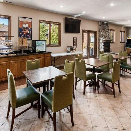 Bliss Point Inn & Suites 新布法罗 外观 照片