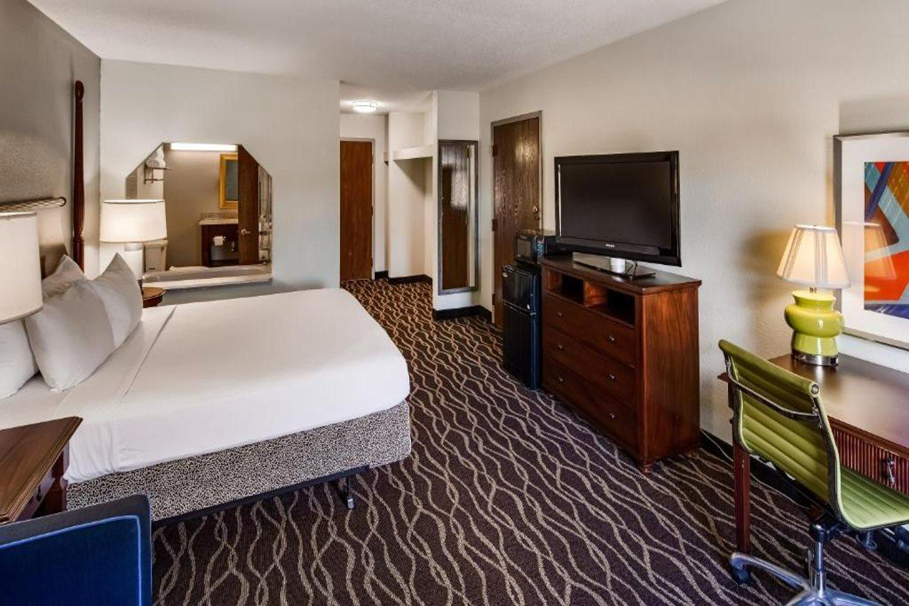 Bliss Point Inn & Suites 新布法罗 外观 照片